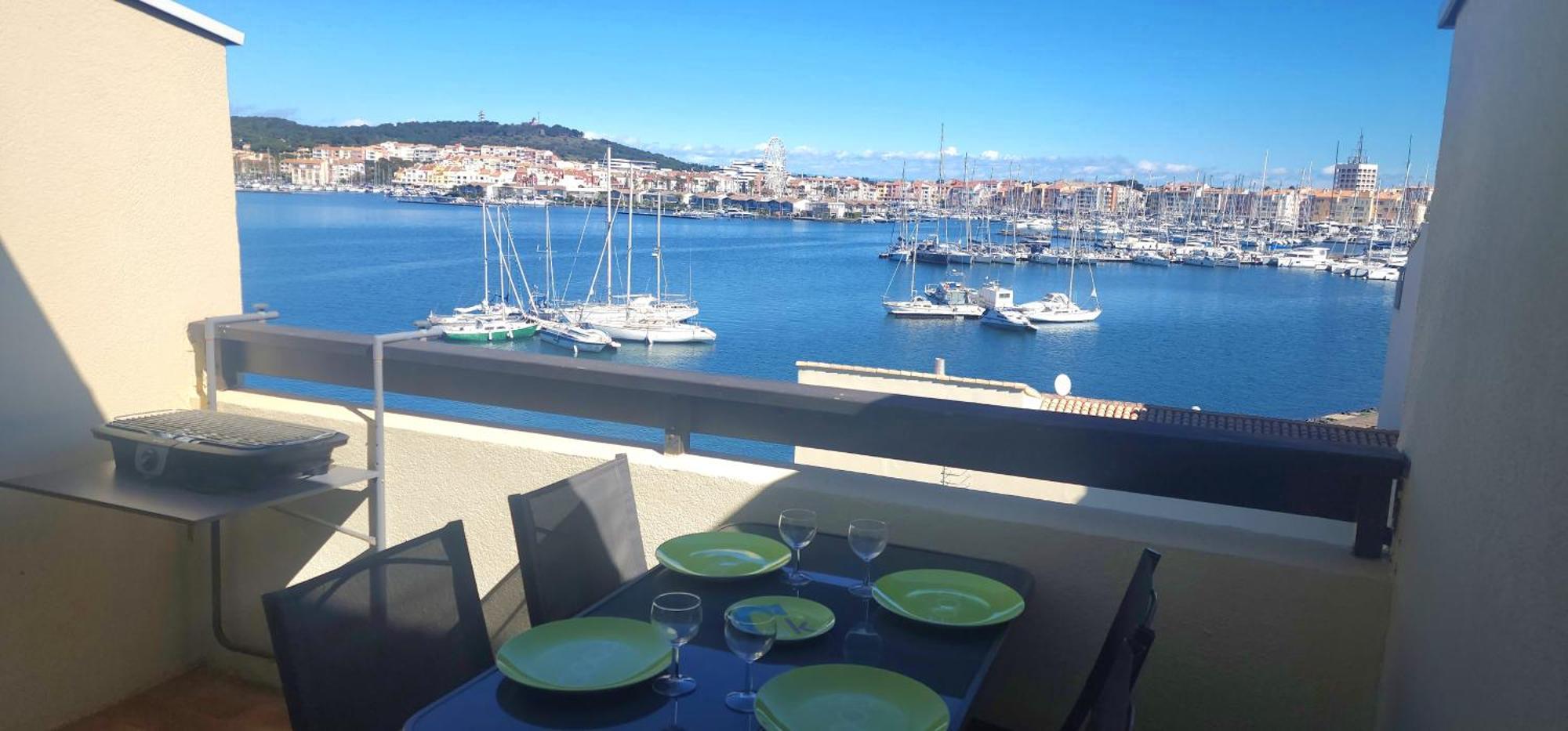 Studio Meuble Cap D Agde Avec Tres Belle Vue Sur Le Port Dış mekan fotoğraf